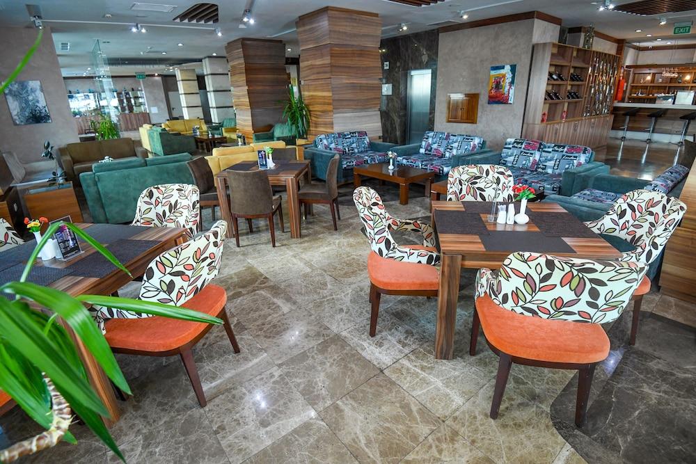 Avenue Hotel Baku Eksteriør billede